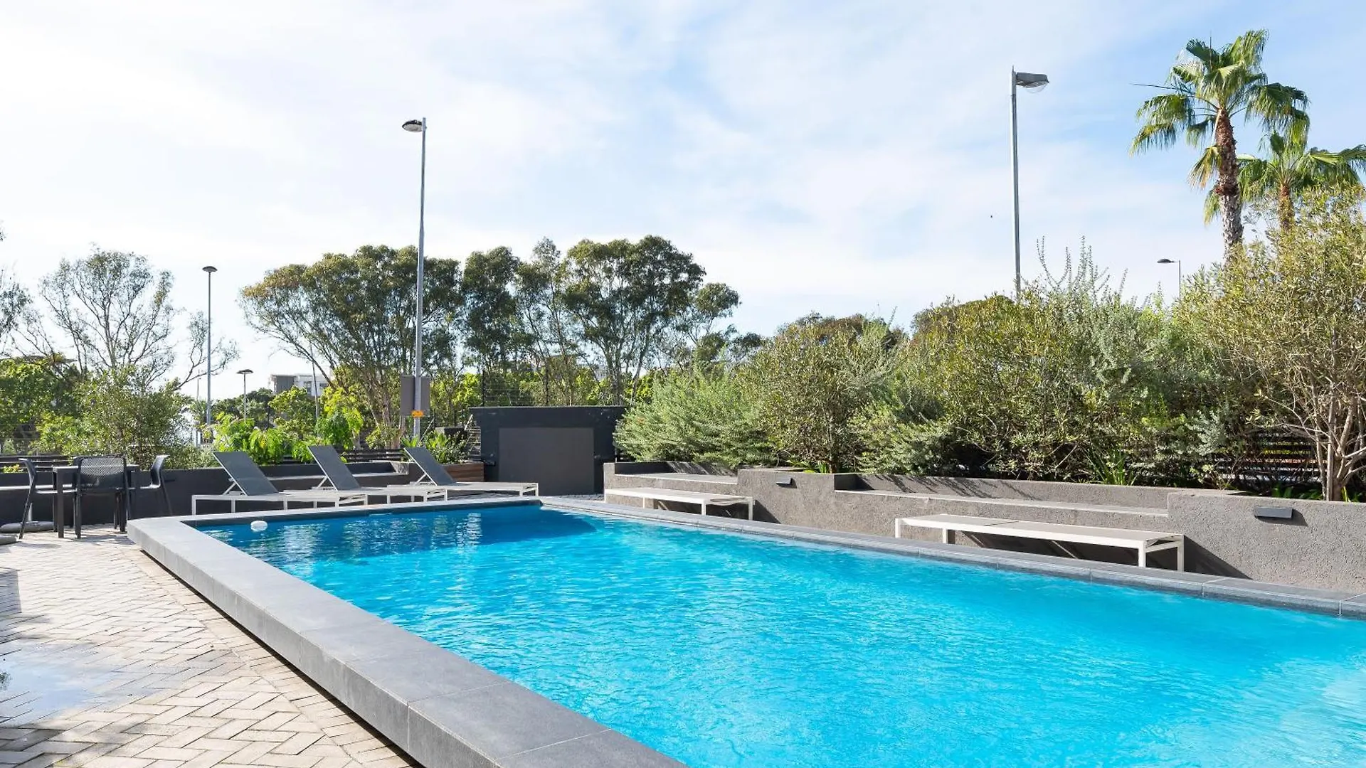 Warwick Mansions 12 Apartment Cape Town