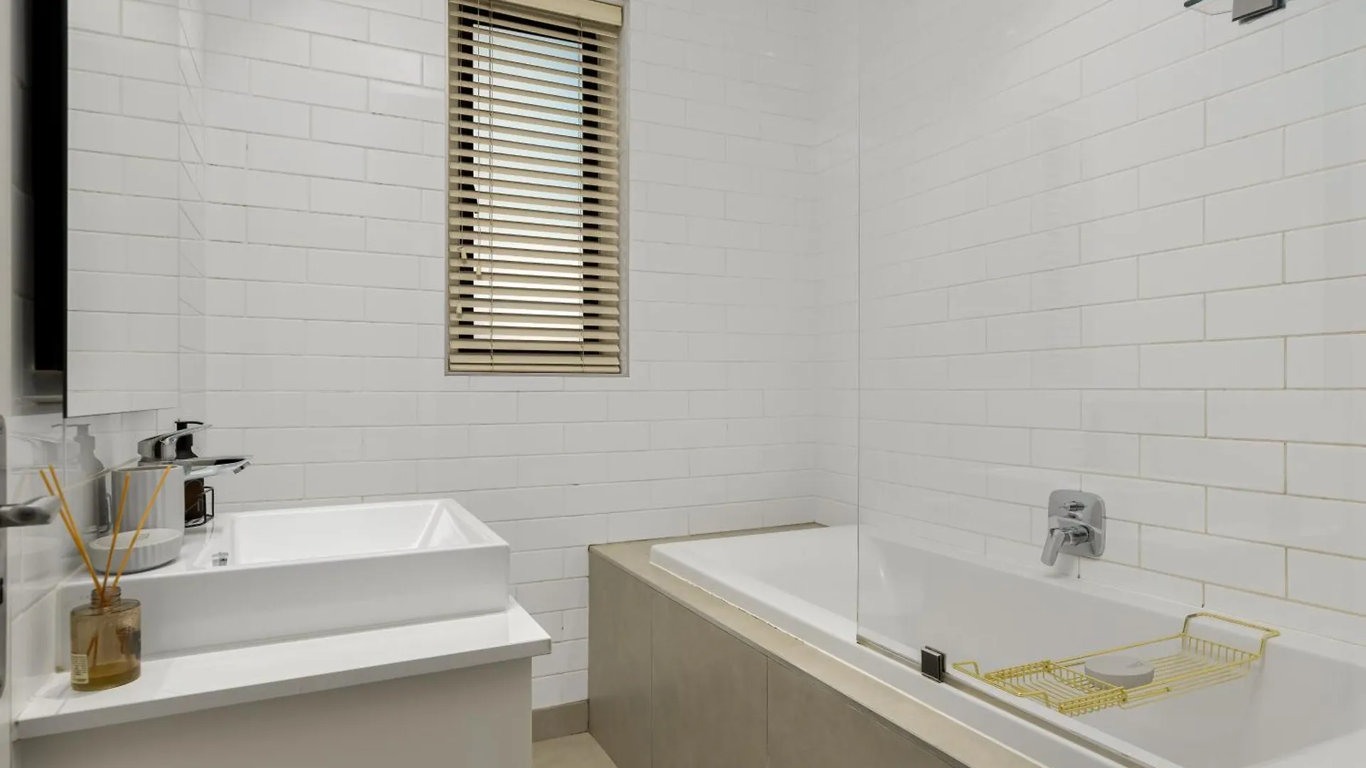 Warwick Mansions 12 Apartment Cape Town