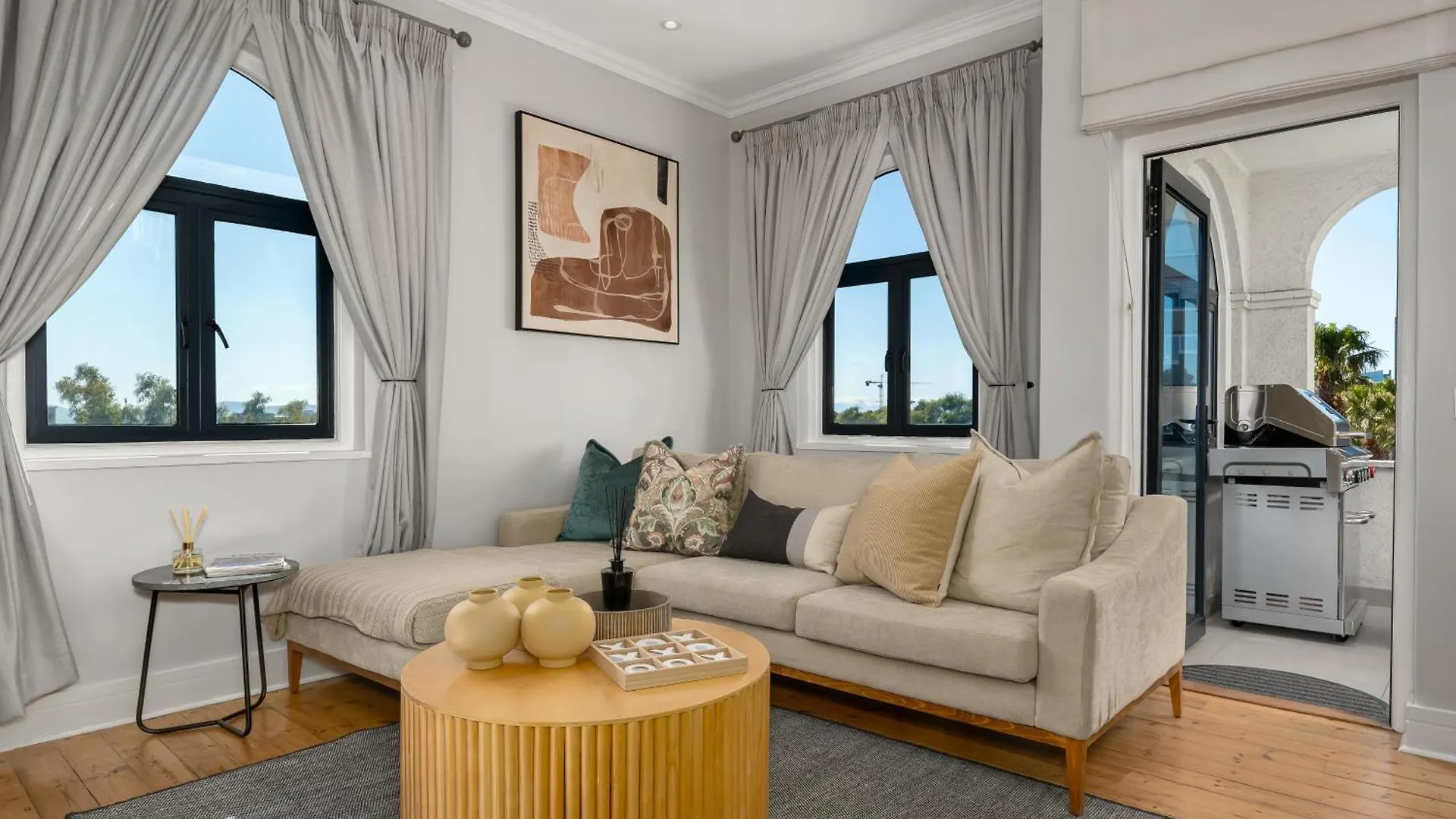 Warwick Mansions 12 Apartment Cape Town