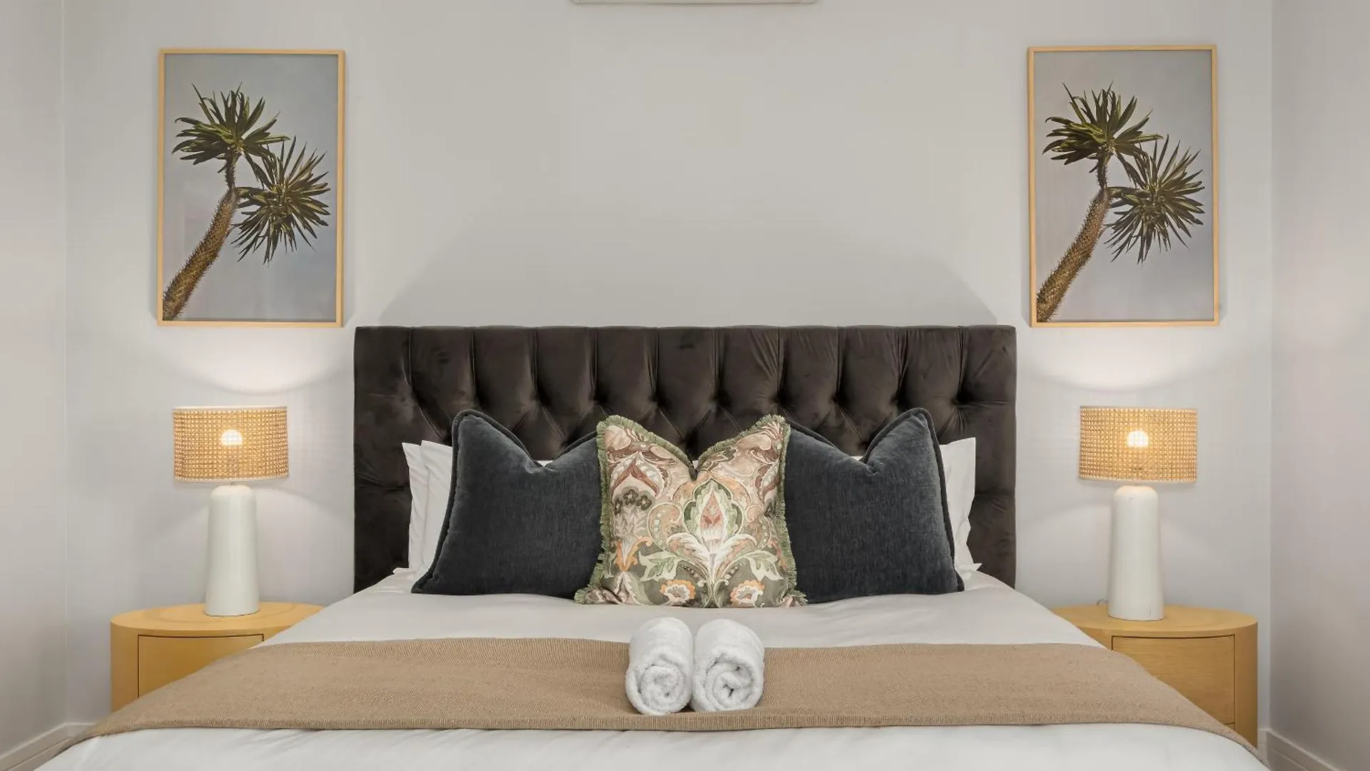 Warwick Mansions 12 Apartment Cape Town