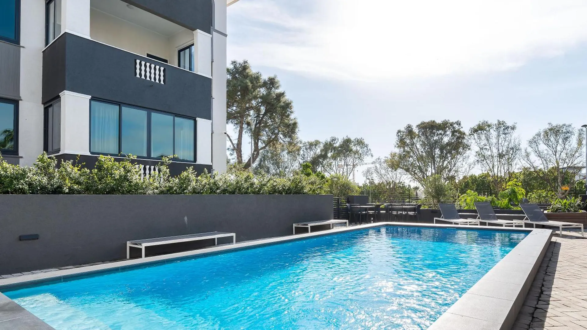 Warwick Mansions 12 Apartment Cape Town